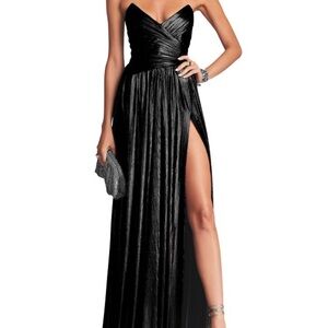 Retrofete Black Gown